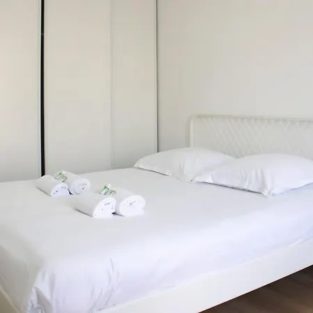 Charming Family T3 In The 10th Apartment Paris
