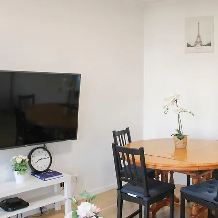 Charming Family T3 In The 10th Apartment Paris